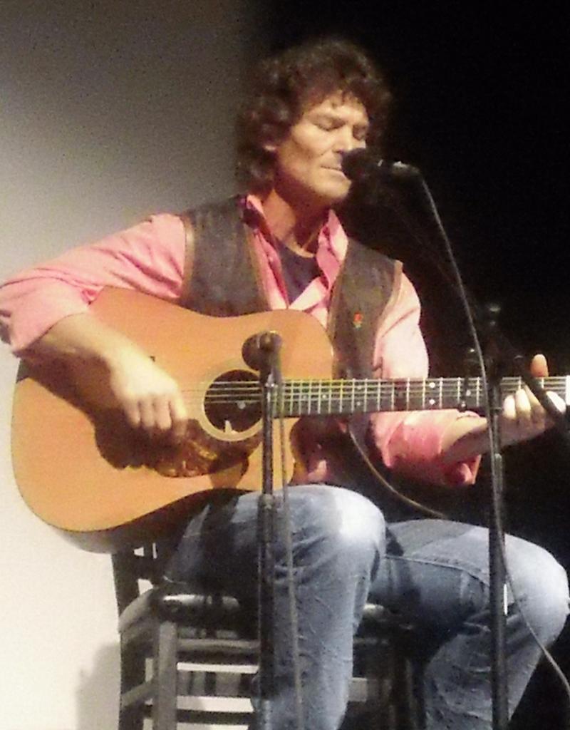 ~Shawn Gallaway in Concert~